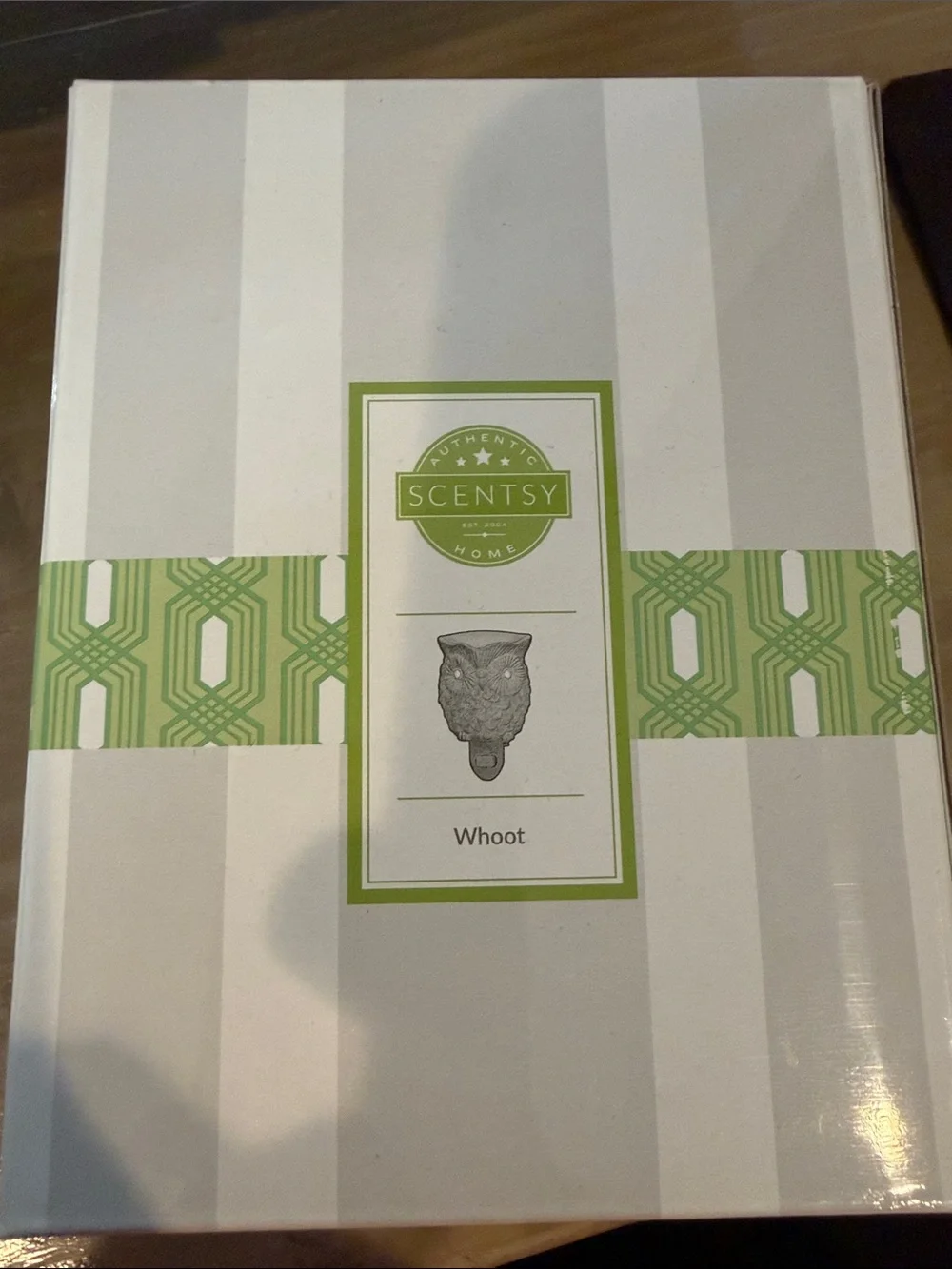 Scentsy Whoot Mini Owl Warmer
